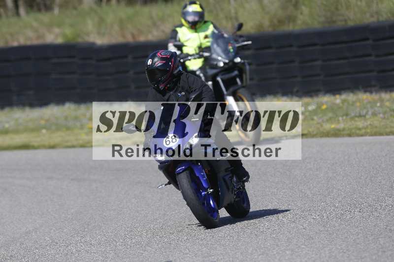 /01 02.04.2026 MAZ ADR/Gruppe gelb Gruppe gruen/68